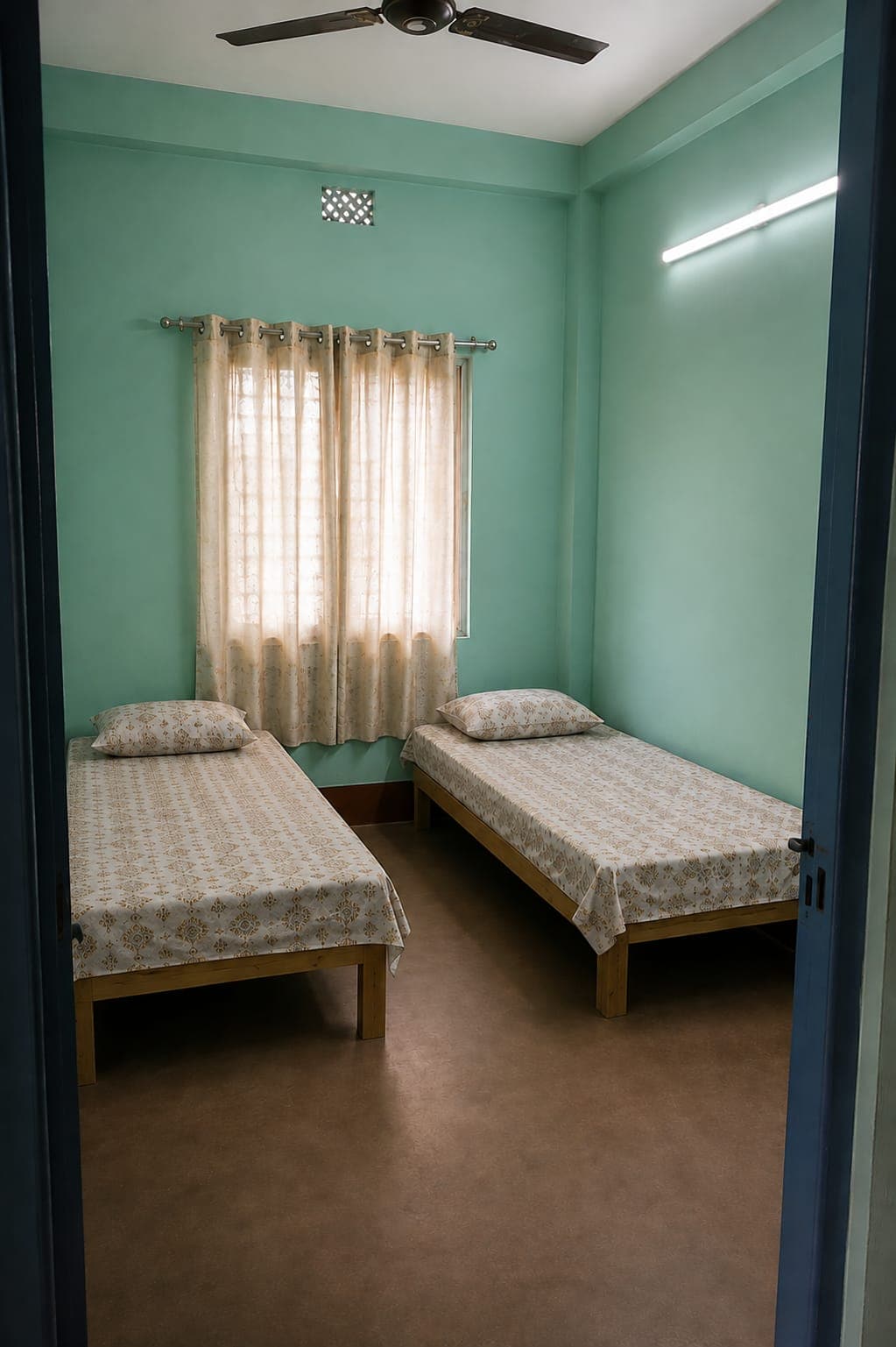 slide-7